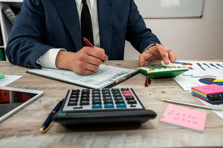 Preparing an individual tax return with a calculator